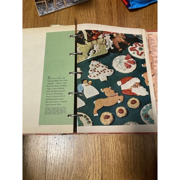 Vtg 1953 Better Homes & Gardens New Cook Book 5-Ring Binder 1st edition - Picture 7 of 16